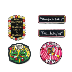Oeteldonk emblemen vrouwenpakken