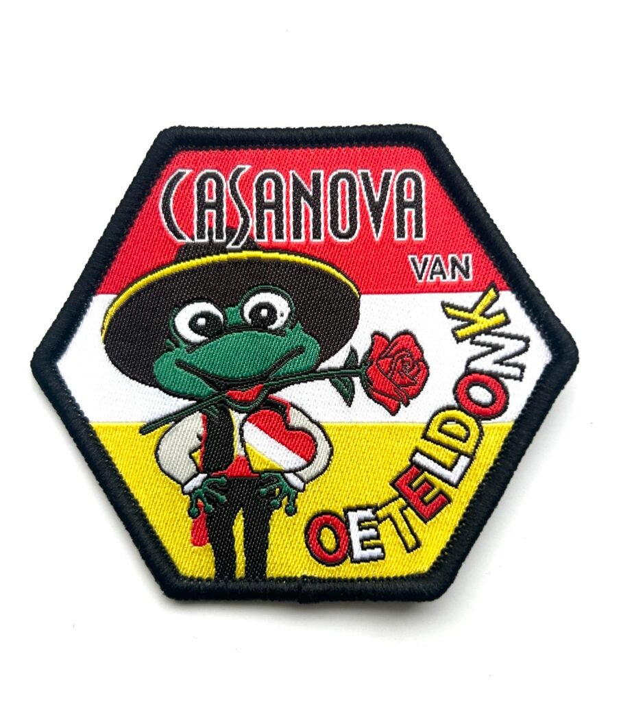 Casanova van Oeteldonk embleem van 7,5 x 7 cm op carnavalsjas