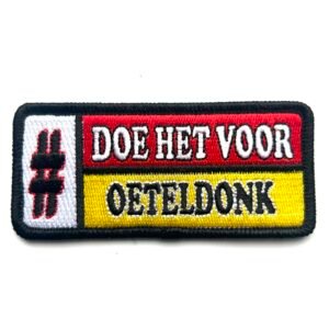 Oeteldonk embleem van 9 x 4 cm op carnavalsjas